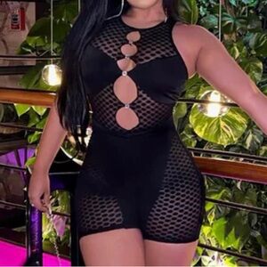 Fashion Nova ‘It Girl’ Black Romper